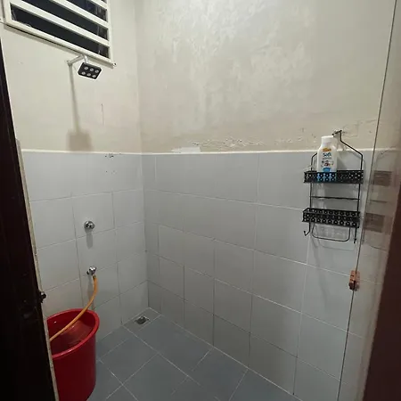 Irdina Homestay Islamic Beserah, Kuantan Exterior photo